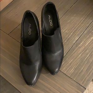 Aldo ankle pumps